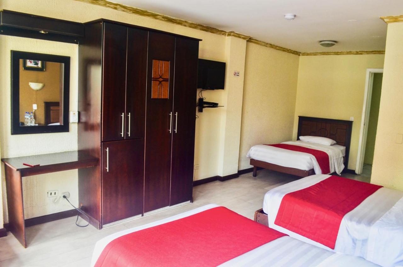Hotel Imperial Ambato Luaran gambar