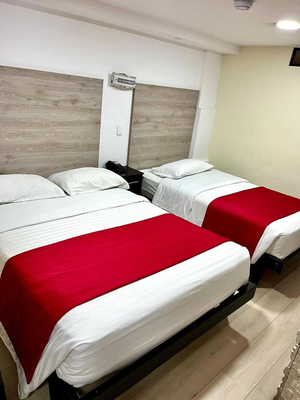 Hotel Imperial Ambato Luaran gambar