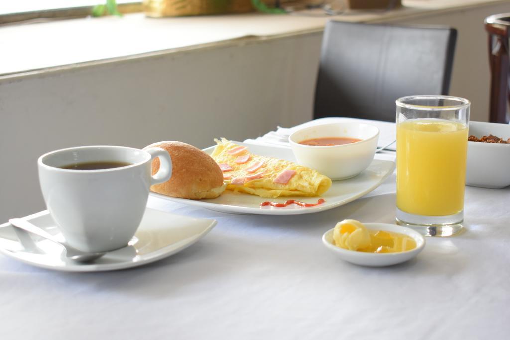 Hotel Imperial Ambato Luaran gambar